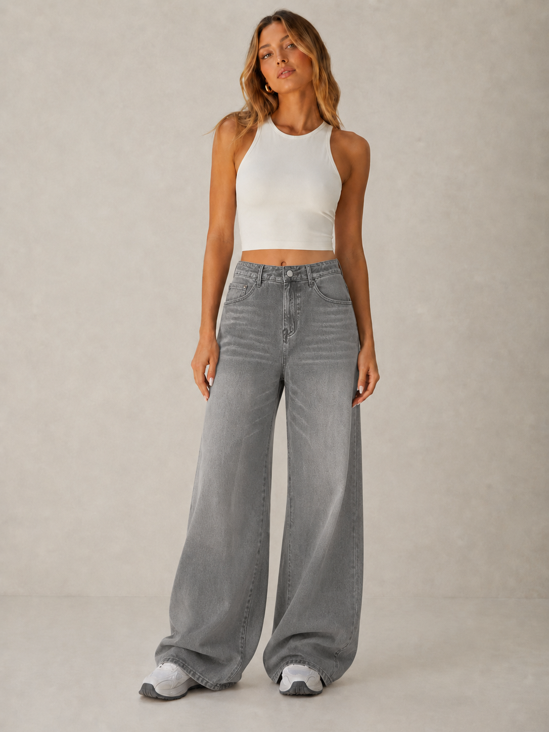 Baggy Jeans mit weitem Bein