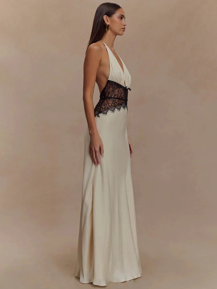 Maxikleid mit Spitze und Neckholder